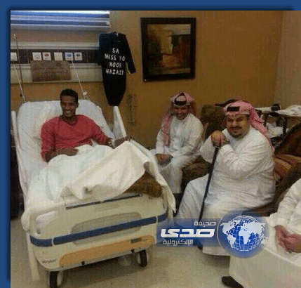الرئيس الهلالي في زيارة خاصة للنجم الخلوق "نايف هزازي"في المستشفى