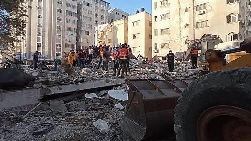 طفلة تنجو من غارة إسرائيلية قاتلة تسببت في قتل أمها وإخوتها الأربعة