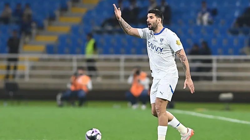 ميتروفيتش يُنقل للمستشفى بسبب الإجهاد