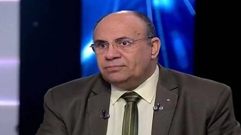 مبروك عطية يرد على سيدة تفضل رعاية القطط عن الاهتمام بزوجها