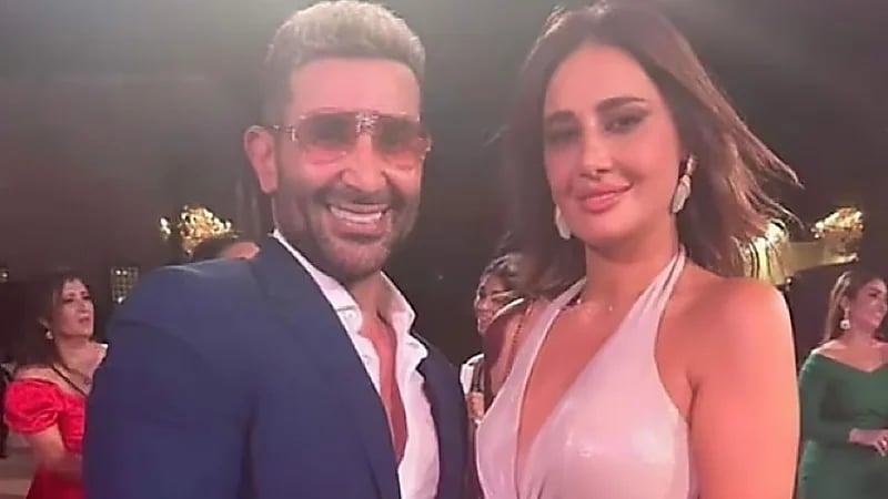 ‎حلا شيحة تثير الجدل بعد ظهورها ممسكة بيد أحمد سعد