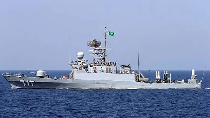 القوات البحرية تحتفل بمراسم تعويم سفينة جلالة الملك جازان في إسبانيا