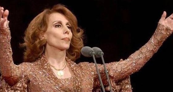بالفيديو.. فيروز تعايد الأمهات بأغنية " اللي بدو يصير "