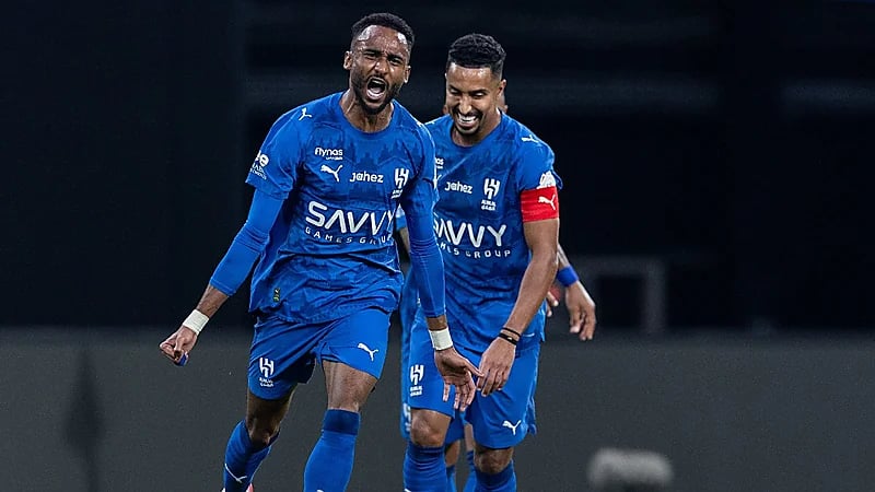 الذكاء الاصطناعي يقيّم الأندية السعودية: من العالمي.. إلى البطل.. إلى العائد من بعيد.. فيديو