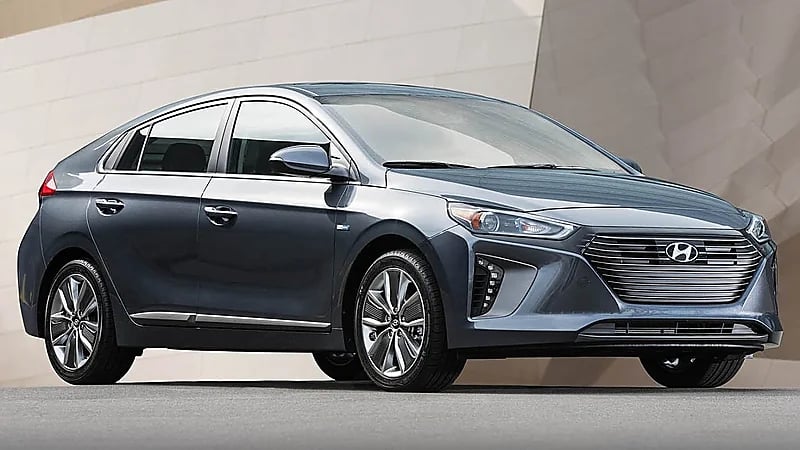 اكتشاف خلل يعرض سيارات "هيونداي" للاشتعال