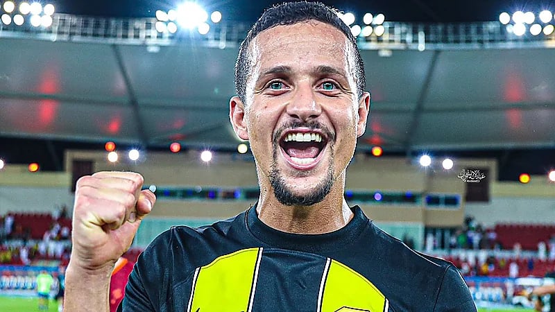 الأخدود يقترب من ضم لويس فيليبي بالإعارة لصفوف الفريق