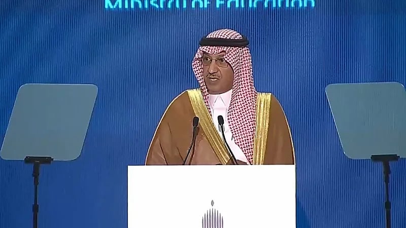 وزير التعليم: تطوير المناهج لمواكبة التغيرات العالمية وترسيخ الهوية الوطنية برؤية ولي العهد .. فيديو