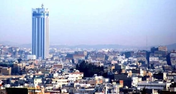 مرور الطائف يغلق تقاطع الدلال تسهيلا لحركة السير