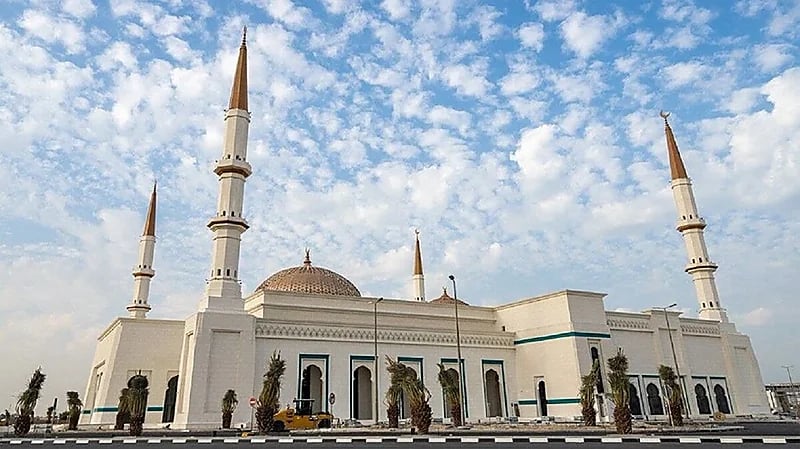 مطالبة بطرد المدعو "الشيرازي" من الكويت بعد سبه الصحابة