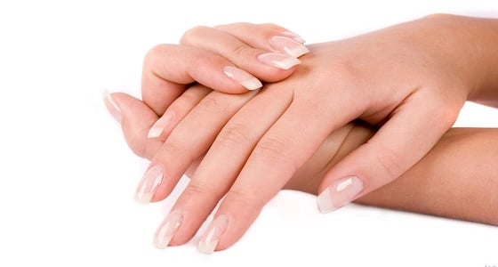 طرق بسيطة لعلاج مشاكل الأظافر