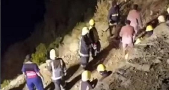 العثور على حطام طائرة نائب أمير عسير