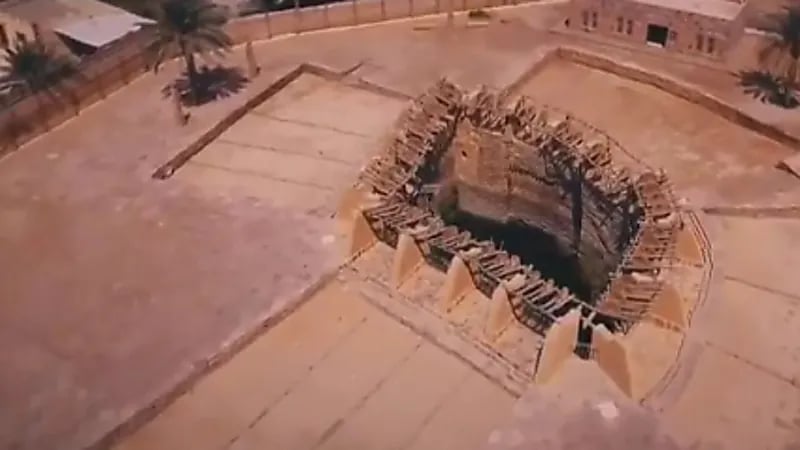 بالفيديو.. سبب تشبيه أهالي المملكة للرجل الكريم ببئر "هداج"