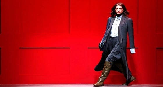 بالصور .. سالفا تورى تطرح مجموعتها الجديدة في أسبوع الموضة بميلان
