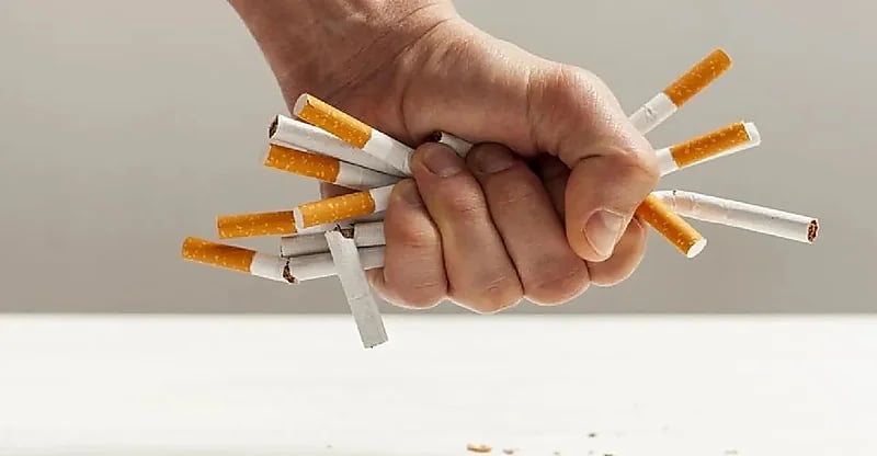 استشاري: مرض بورجر يختار الشباب المدخنين ويضعف القدرات الجنسية