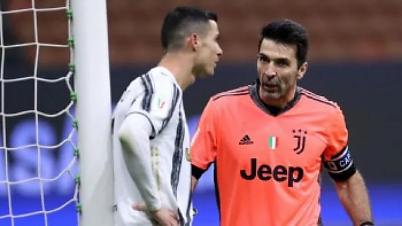 "بوفون": يوفنتوس فقد هويته بعد ضم رونالدو