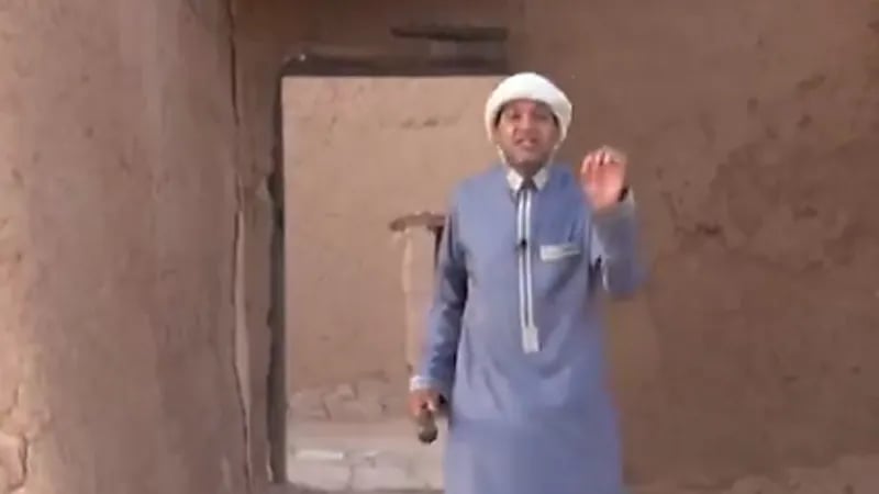 بالفيديو.. "الزعاق": لا نشاهد الجزء المعتم من القمر بسبب سرعة دورانه