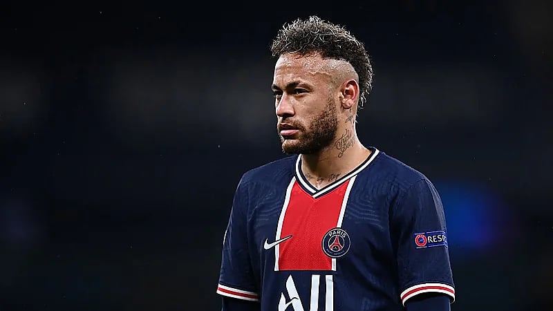 السلطات البرازيلية توقف أعمال بناء لـ نيمار بسبب انتهاكات بيئية