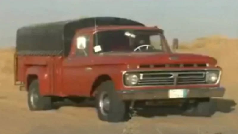 بالفيديو.. الكشف عن سبب تسمية سيارات النقل الصغيرة “ونيت”