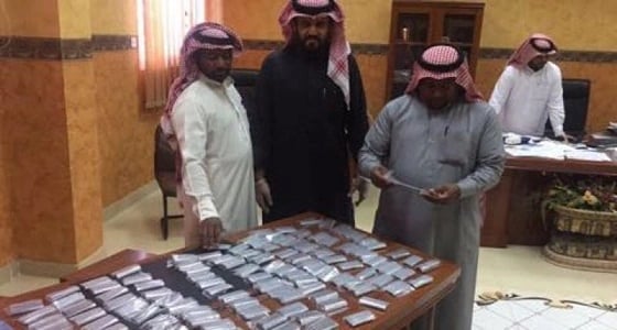 إحباط محاولة عمالة وافدة لإخفاء مادة " التنباك " بالأفلاج