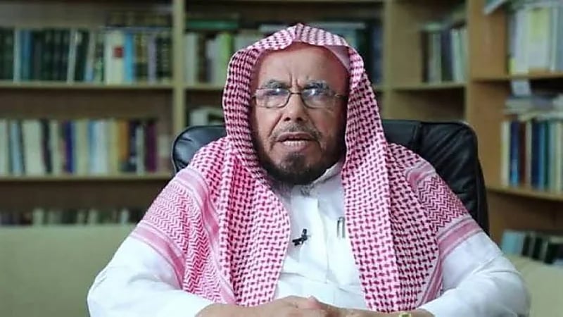 بالفيديو.. "المطلق" يوضح حكم حجز مكان في المسجد والخروج لقضاء أمر