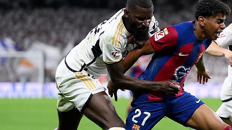 رد فعل ريال مدريد بعد تحرك برشلونة لإعادة الكلاسيكو