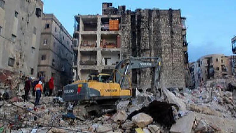 24 طفلاً قضوا.. المعلمة الوحيدة الناجية لفريق الكرة في تركيا تروي