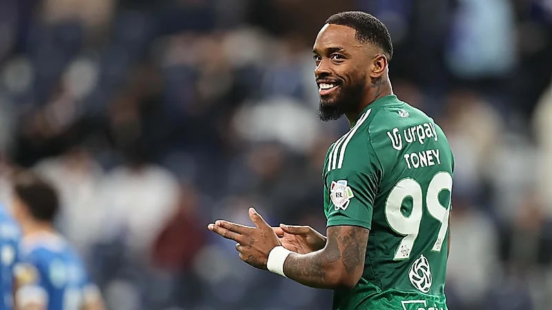 مانشستر يونايتد يستهدف التعاقد مع توني