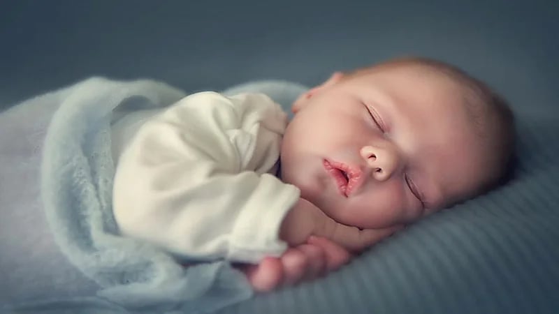 3 أشياء تشكل خطر على الأطفال الجدد