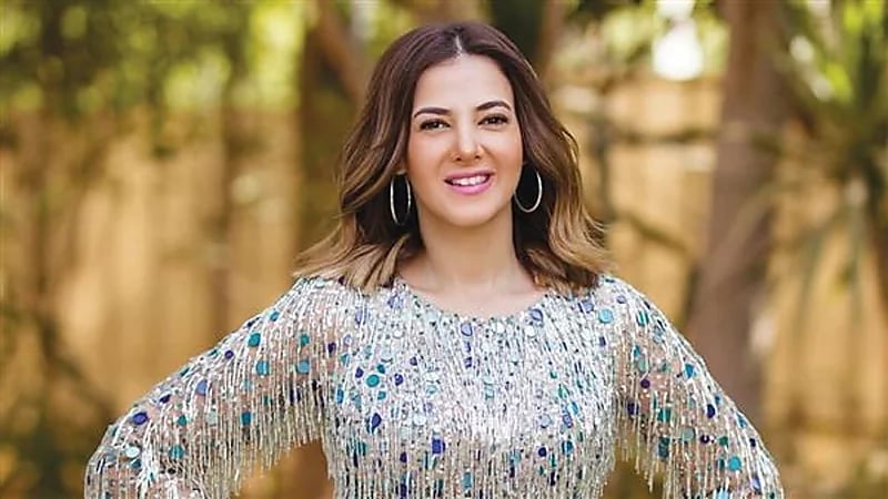 دنيا سمير غانم تعود للغناء بعد غياب