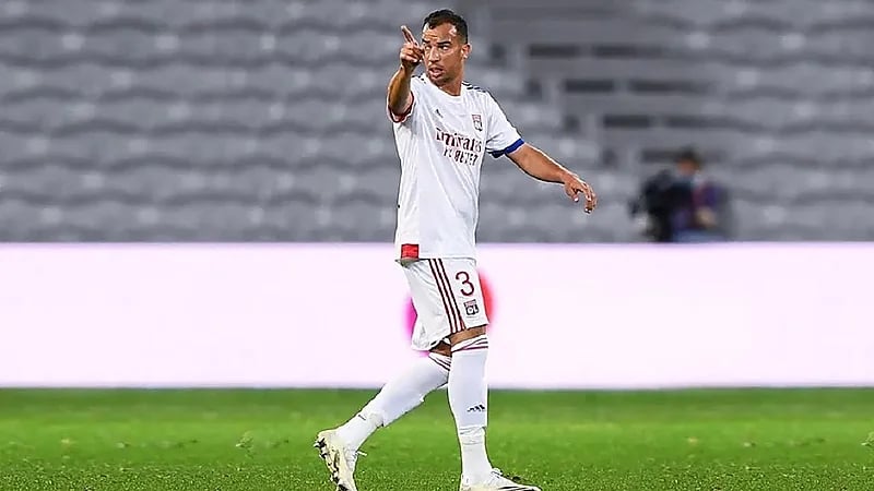 بالفيديو..الفراج يحسم الجدل بخصوص أزمة عودة بلعمري للمملكة