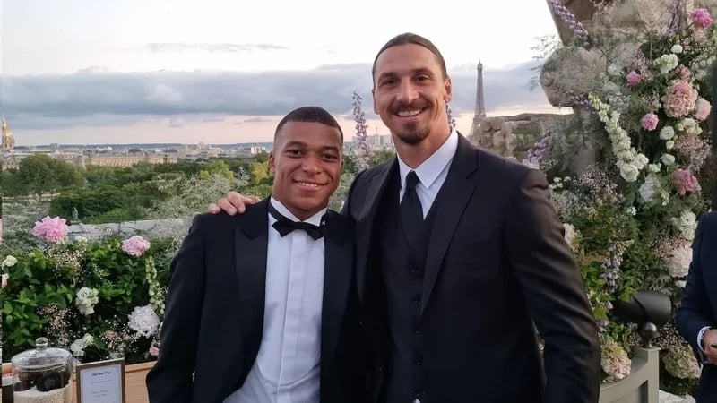 باريس مستعرضة كلام زلاتان: مبابي طفل يخيل إليه أنه قوي