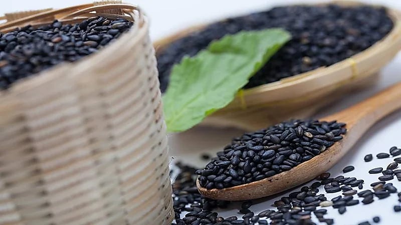 زيت "حبة البركة" يعالج العديد من المشكلات الصحية