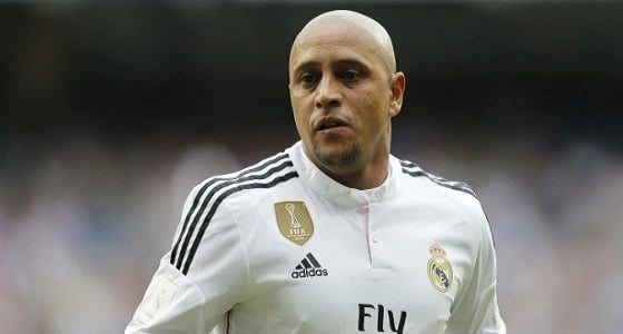 روبرتو كارلوس يصل القاهرة للترويج للسياحة في مصر