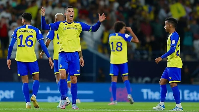 الصليهم وأيمن يحيي يحصلان على الضوء الأخضر للعودة للتدريبات