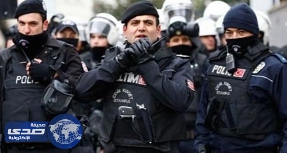 السلطات التركية تفرج عن المصور الفرنسي ماتياس دوباردون