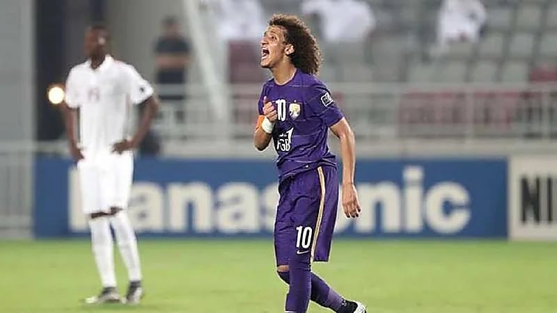 عموري يظهر في إحدى مباريات الحواري بعد غياب طويل عن الأضواء.. فيديو