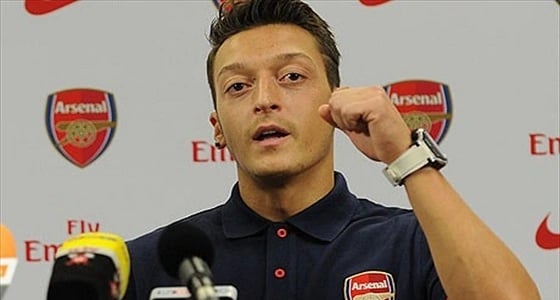 أوزيل: مستعد للتفاوض مع برشلونة .. وأفضل العودة لـ " ليجا "