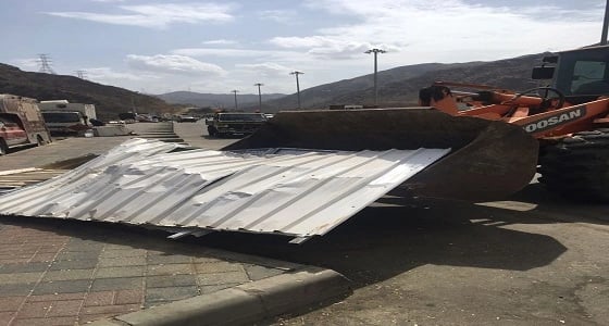 حملة إزالة البسطات العشوائية بـ " عقبة ضلع "