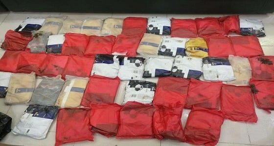 جازان: إحباط محاولتي تهريب مواد مخدرة بـ " الدائر والعارضة "