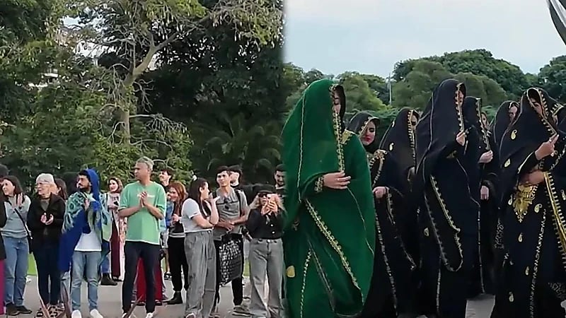 عروض شعبية سعودية في حدائق ⁧‫الأرجنتين‬⁩ ضمن فعاليات ⁧‫معرض بوينس آيرس.. فيديو