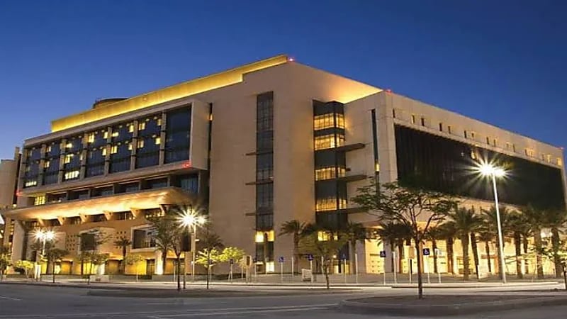 مستشفى الملك عبدالله الجامعي توفر وظائف شاغرة للجنسين