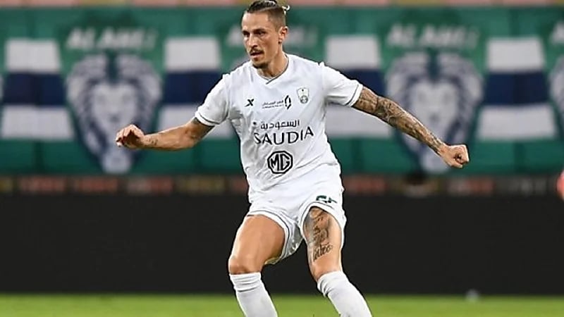 مدرب الأهلي يحسم مصير فيجسا من مواجهة الفيصلي