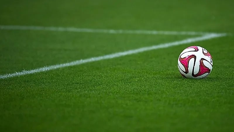 وفاة لاعب كرة قدم أثناء المباراة