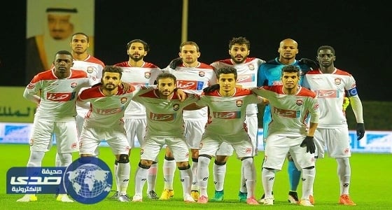 ضبط 200 ألف من الأنواط والرتب العسكرية المخالفة بمستودع بالرياض