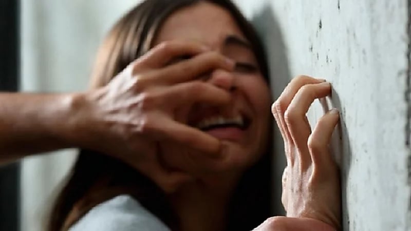 القبض على "عامل دليفري" اغتصب شقيقته