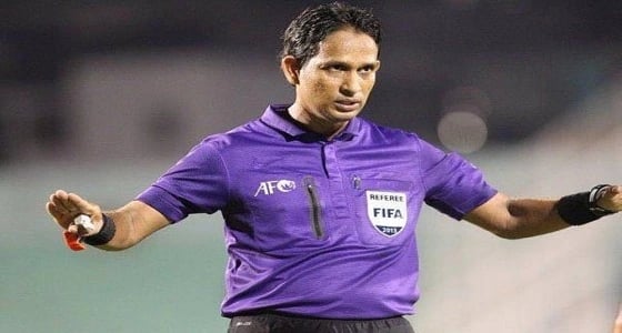 طاقم تحكيم سيريلانكي يدير مباراة الأهلي والجزيرة الإماراتي