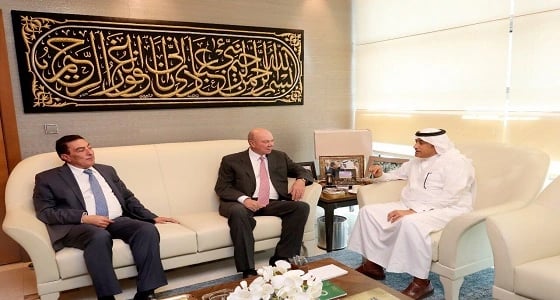 بالصور.. سفيرنا بالأردن يستقبل رئيس مجلس الأعيان ورئيس مجلس النواب