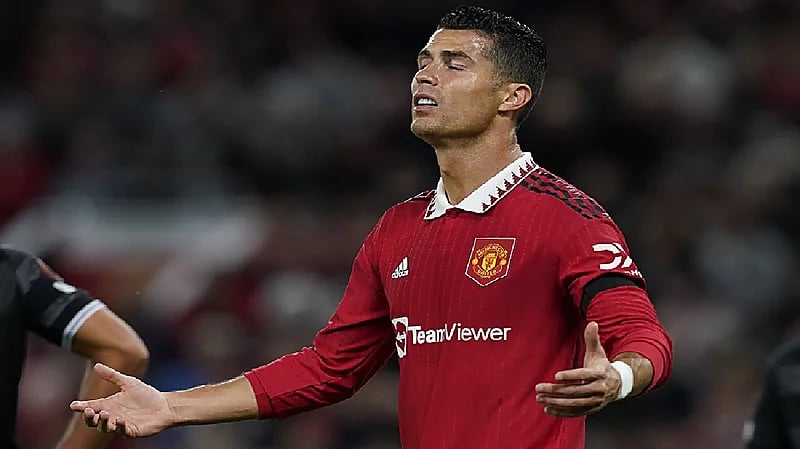 انقلاب على رونالدو من لاعبي مانشستر ومدربه بسبب راشفورد