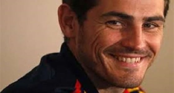 سيدة تتبرع بوجه زوجها المنتحر لشاب مشوه