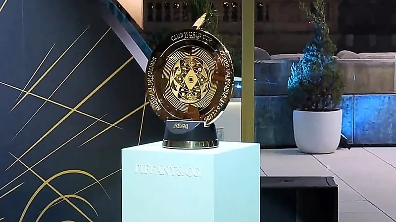 الهلال يستقبل كأس العالم للأندية 2025